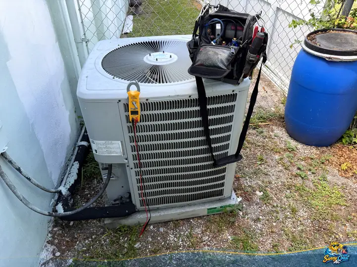 Service call: testing the outdoor unit by Sunny Coast AC in South Florida